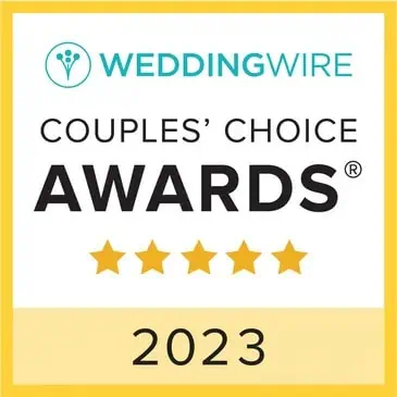 The logo for the WeddingWire Couples' Choice Awards 2023, perfect for showcasing top wedding venues in Long Island, NY, features five gold stars and a yellow border.